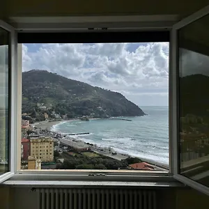 Ocean View Flat With Wi-fi, Ac And Elevator To Town , Levanto Italy