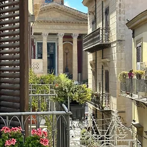Maison Opera , Palermo Italy